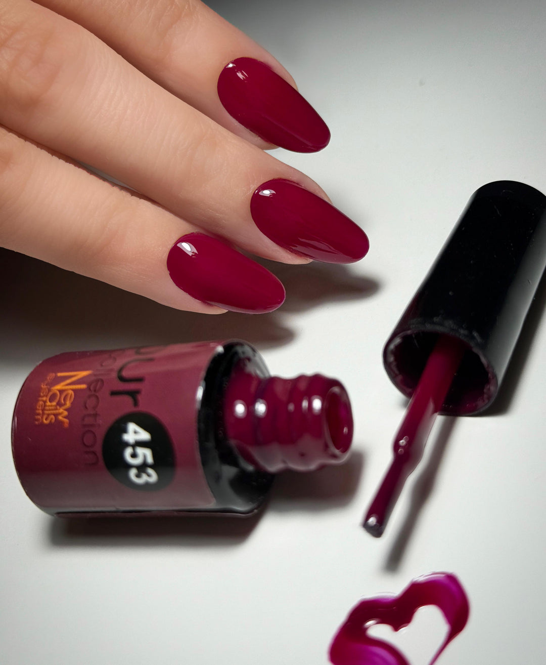 Smalto Semipermanente 453 Hot Cherry | Colore Ciliegia Intenso