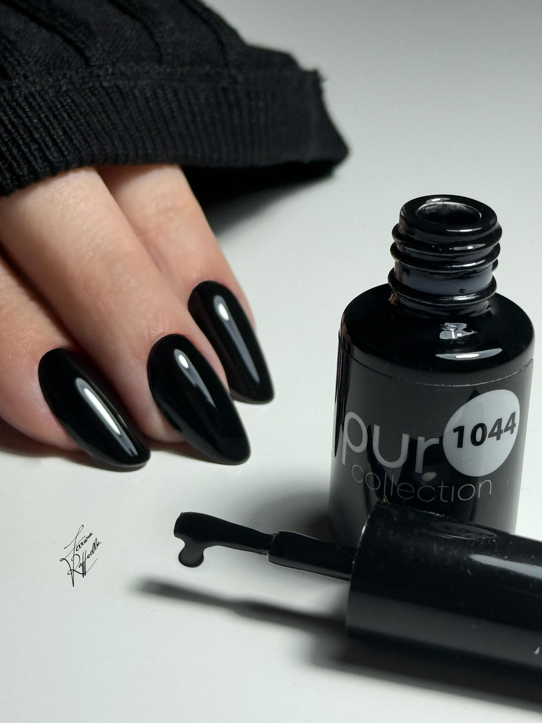 Smalto Semipermanente 1044 Nero Intenso | Black & White Collection