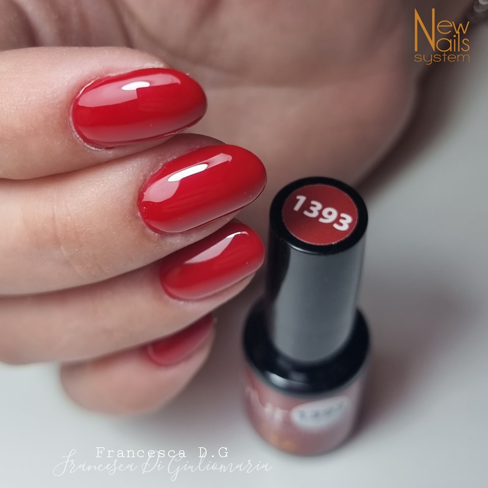Smalto per unghie gel color semipermanente Puro collection 1393 colore Rouge Passion