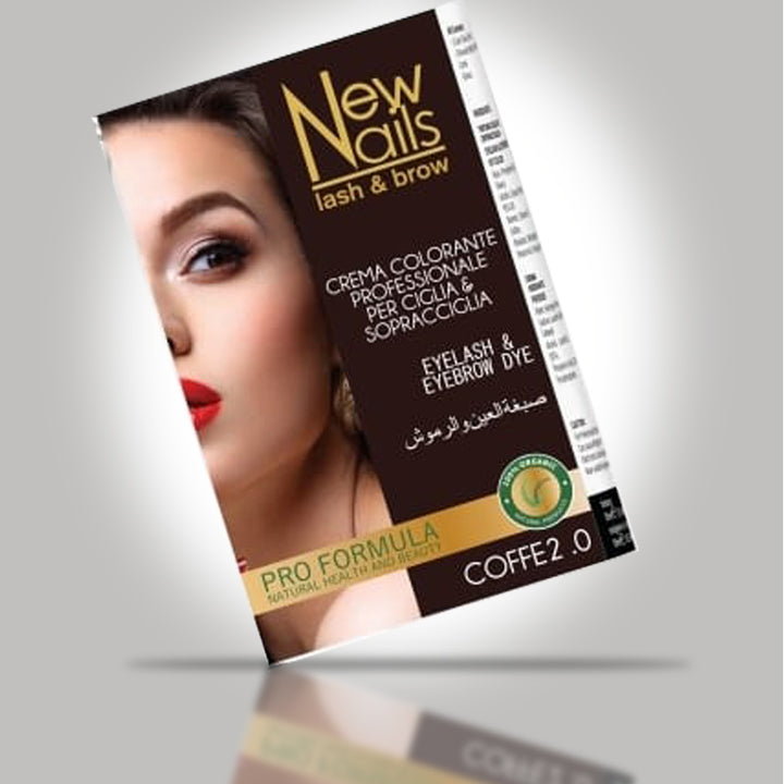 EYELASH AND EYEBROW TINT